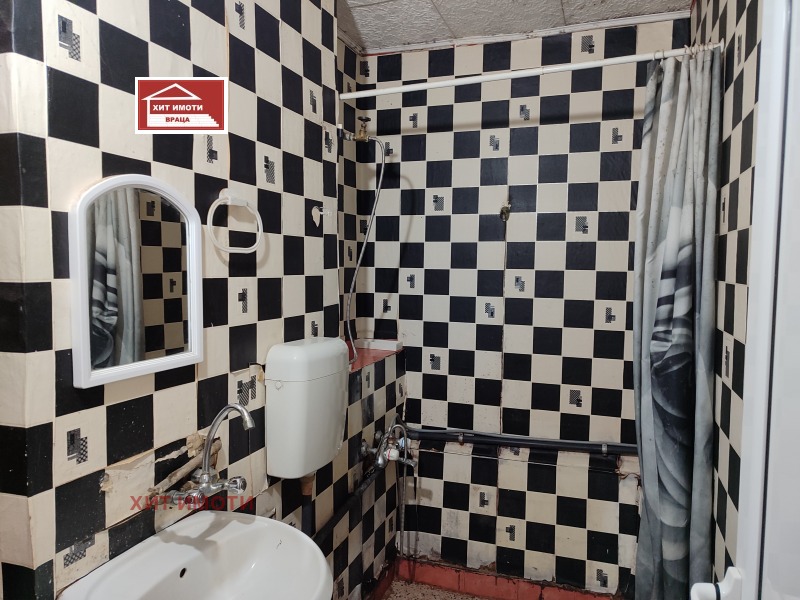 Дава под наем 1-СТАЕН, гр. Враца, Дъбника, снимка 8 - Апартаменти - 53464661