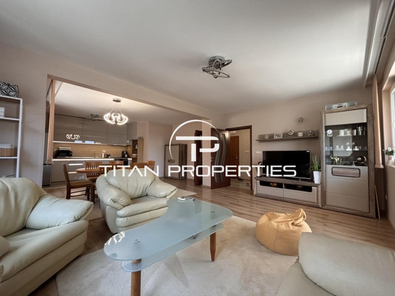 A louer  3+ chambres Bourgas , Sarafovo , 140 m² | 67676435