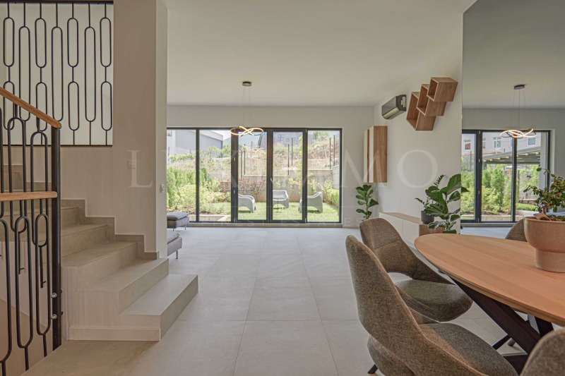 De inchiriat  Casa Sofia , Boiana , 401 mp | 91571628 - imagine [12]