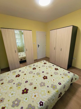 1 quarto Musagenica, Sofia