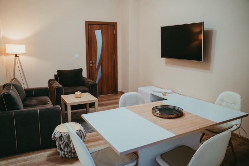 Da affittare  2 camere da letto Varna , Chataldga , 100 mq | 93716169 - Immagine [2]