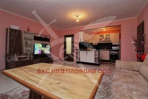 Дава под наем 3-СТАЕН, гр. Пловдив, Остромила, снимка 3 - Апартаменти - 54684365