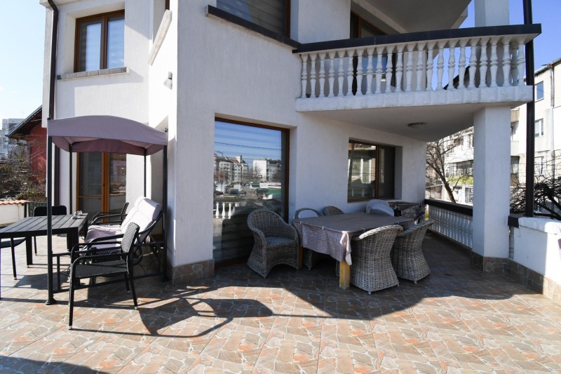 Дава под наем ЕТАЖ ОТ КЪЩА, гр. София, Надежда 4, снимка 15 - Етаж от къща - 53069758