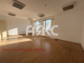 ОФИС, 125 m2