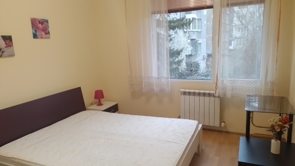 Издаје се  1 спаваћа соба Софија , Медицинска академија , 60 м2 | 34136698 - слика [3]