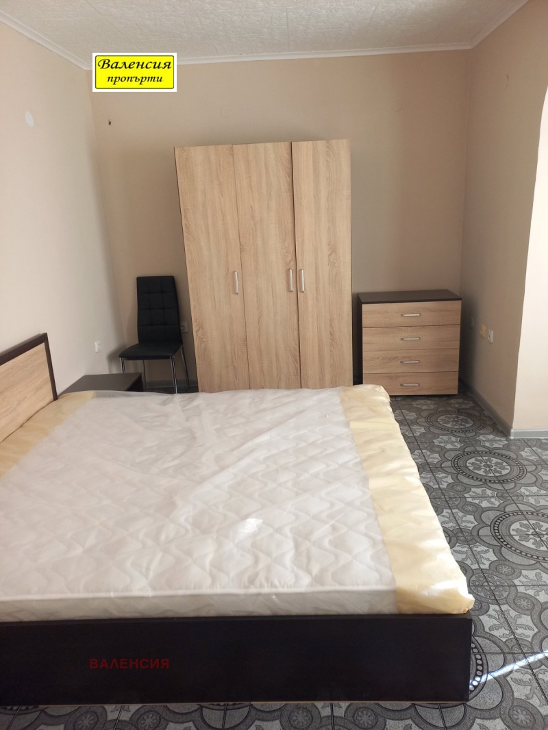 Дава под наем  2-стаен град Враца , Център , 60 кв.м | 95295931