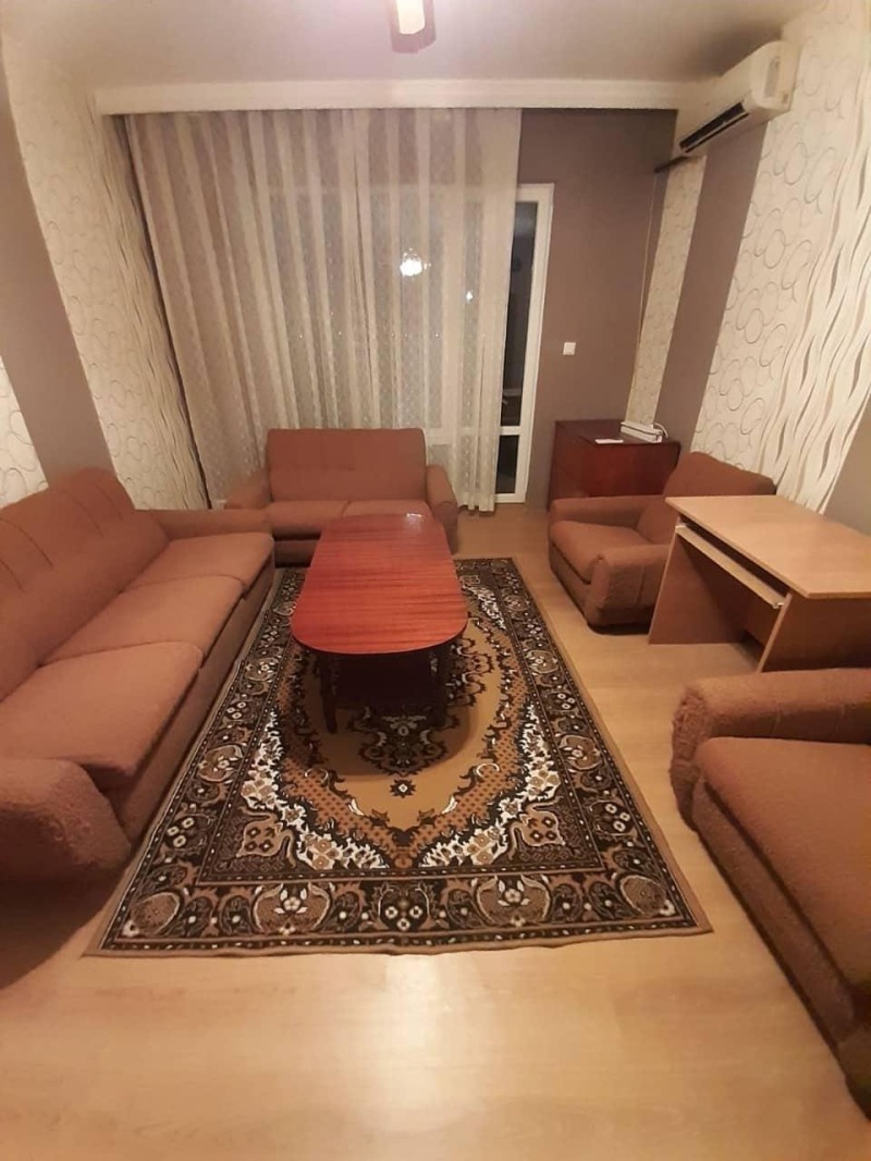 Til leje  1 soveværelse Plovdiv , Trakiya , 68 kvm | 52689206