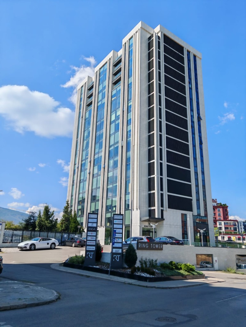 K pronájmu  Kancelář Sofia , Mladost 4 , 213 m2 | 22036845