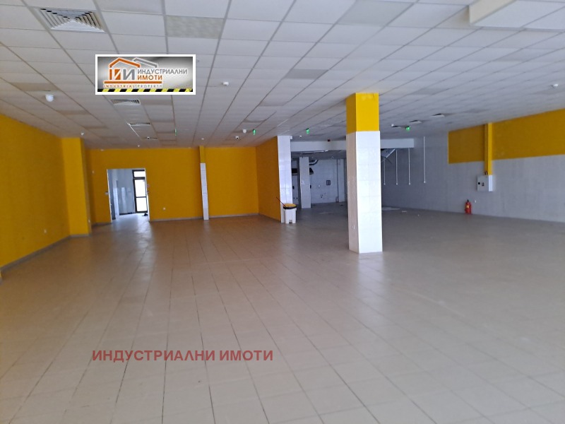 Дава под наем МАГАЗИН, гр. Пловдив, Цариградско шосе, снимка 2 - Магазини - 53238741