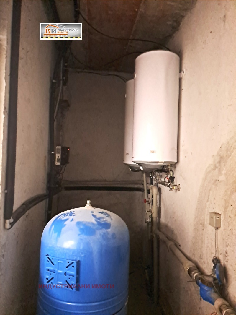 Дава под наем МАГАЗИН, гр. Пловдив, Цариградско шосе, снимка 11 - Магазини - 53238741