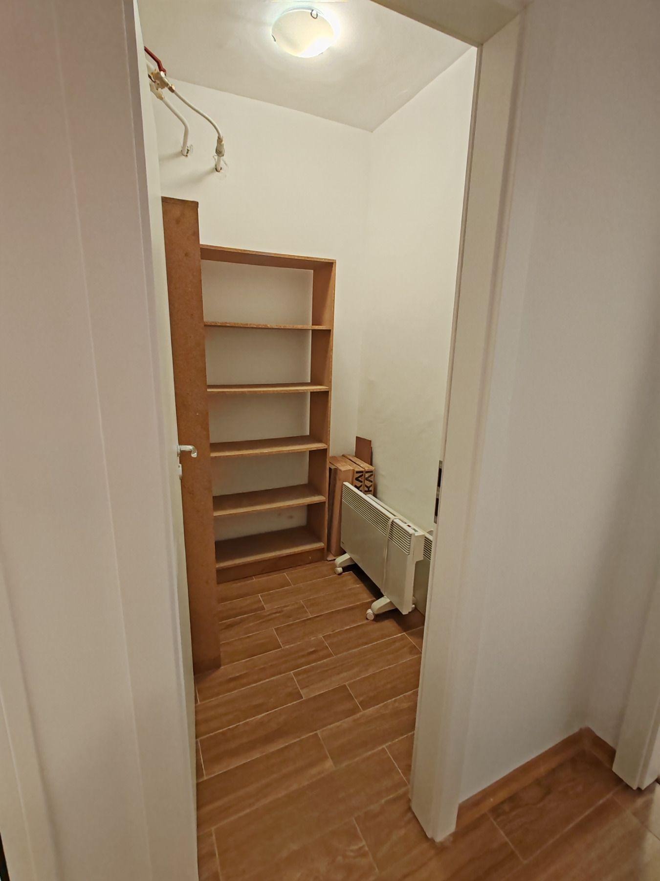 Дава под наем 2-СТАЕН, гр. София, Света Троица, снимка 11 - Апартаменти - 55007536