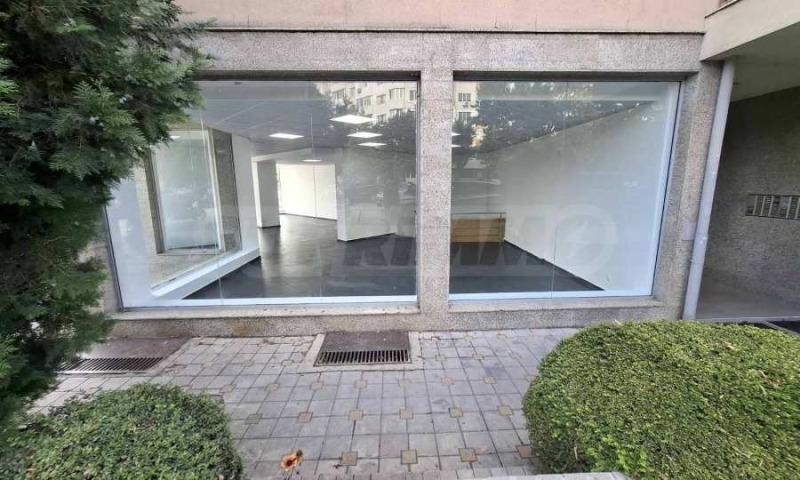 Te huur  Kantoor Sofia , Mladost 1A , 246 m² | 85565168