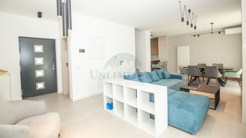 Vuokrattavana  Talo Sofia , Lozen , 181 neliömetriä | 97866690 - kuva [2]
