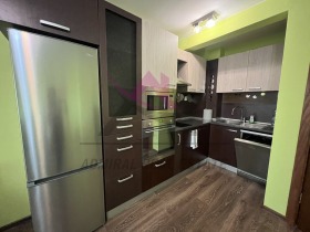 1 quarto Cveten kvartal, Varna