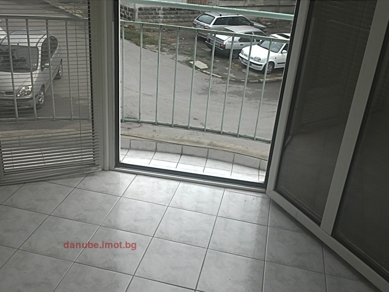 De inchiriat  2 dormitoare Ruse , Țentâr , 105 mp | 18734788 - imagine [7]
