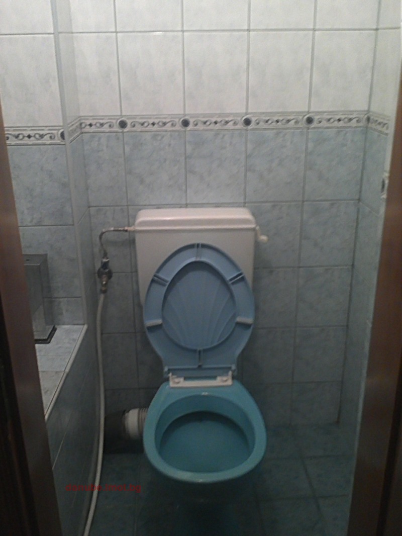 De inchiriat  2 dormitoare Ruse , Țentâr , 105 mp | 18734788 - imagine [9]