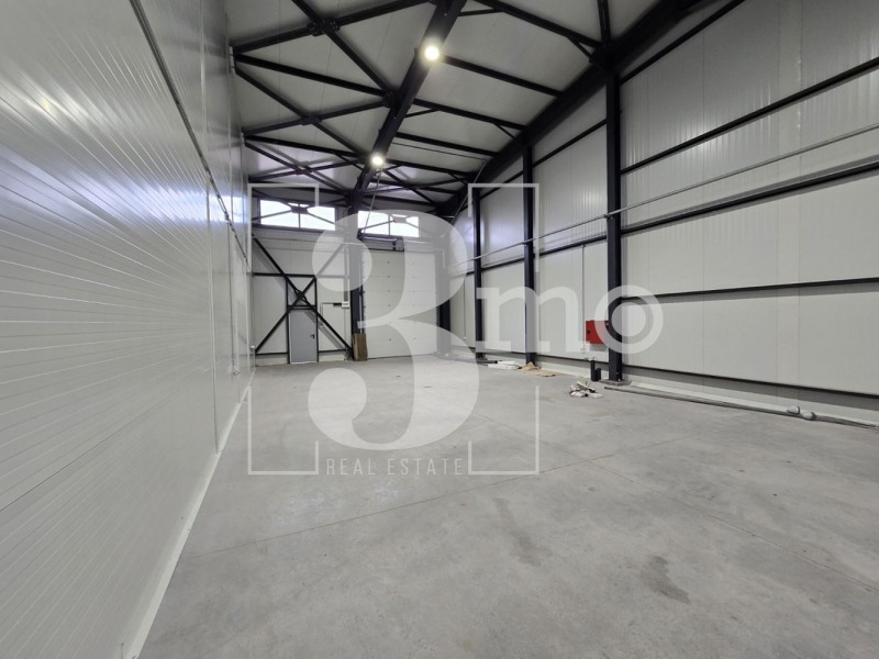 A louer  Stockage région Sofia , Gara Elin Pelin , 200 m² | 15991872 - image [4]
