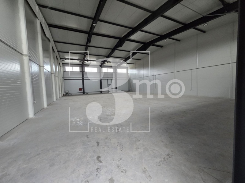 A louer  Stockage région Sofia , Gara Elin Pelin , 200 m² | 15991872 - image [2]
