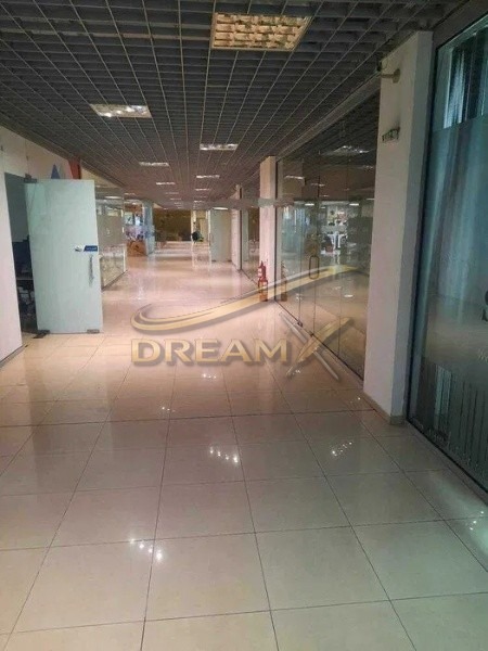Дава под наем МАГАЗИН, гр. Пловдив, Център, снимка 2 - Магазини - 55017612