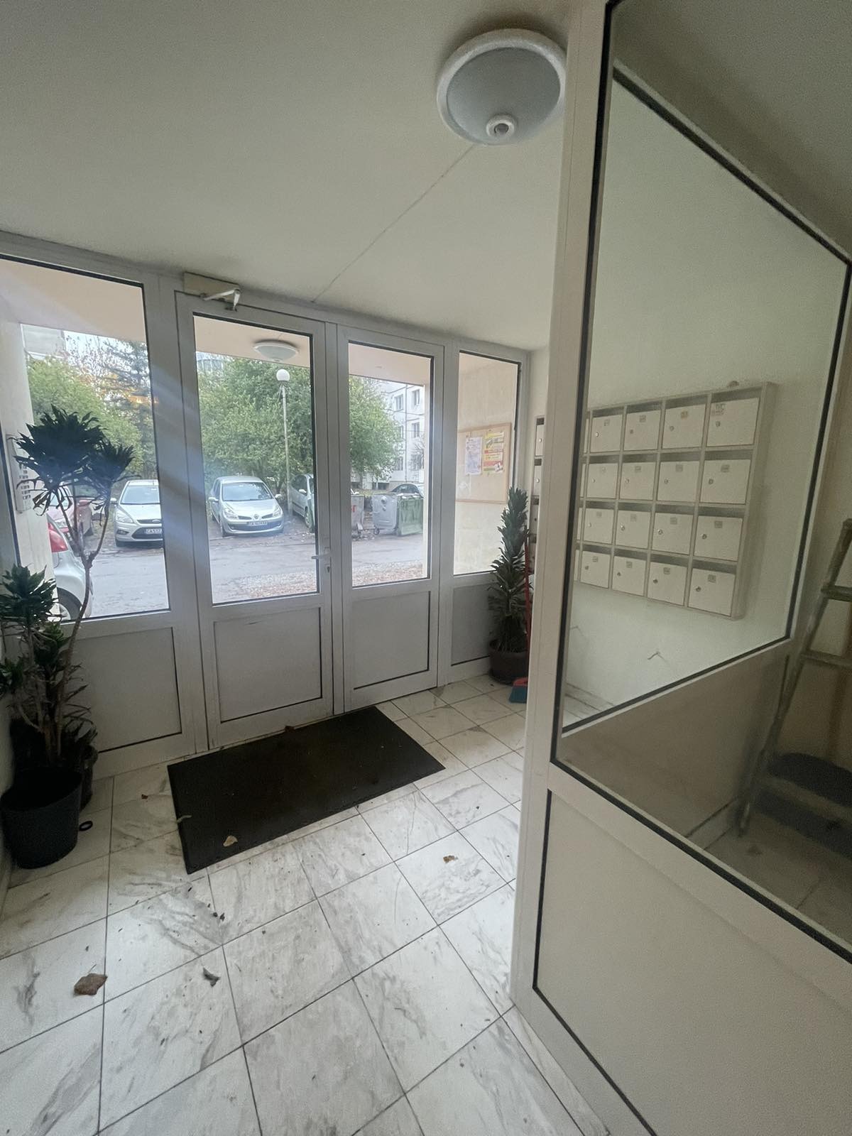 ���� ��� ���� 2-����� | Imot.bg � ����������� 11