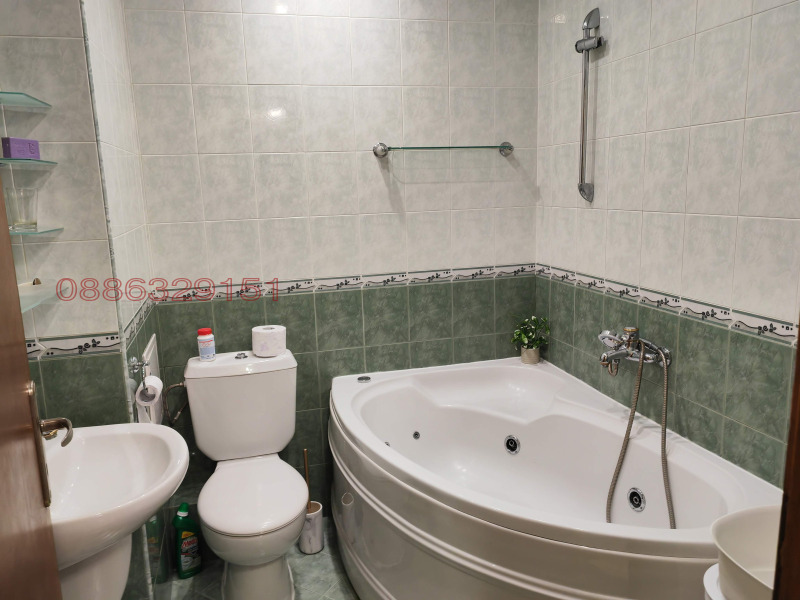 A louer  2 chambres Sofia , Manastirski livadi , 125 m² | 91370384 - image [16]
