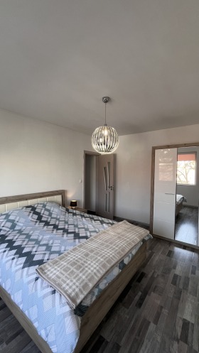 1 makuuhuone Nadežda 1, Sofia 6