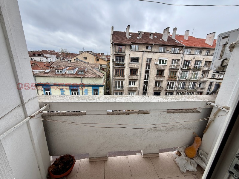 Дава под наем 3-СТАЕН, гр. София, Център, снимка 5 - Апартаменти - 52592743