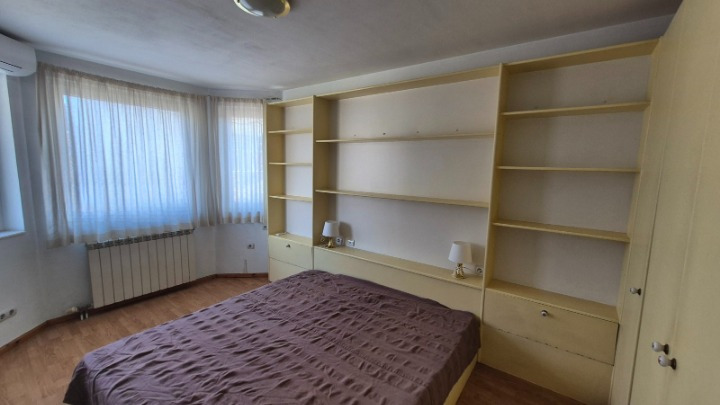 Дава под наем 3-СТАЕН, гр. София, Център, снимка 5 - Апартаменти - 52802936