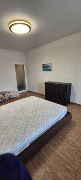 ���� ��� ���� 3-����� | Imot.bg � ����� ������ 6