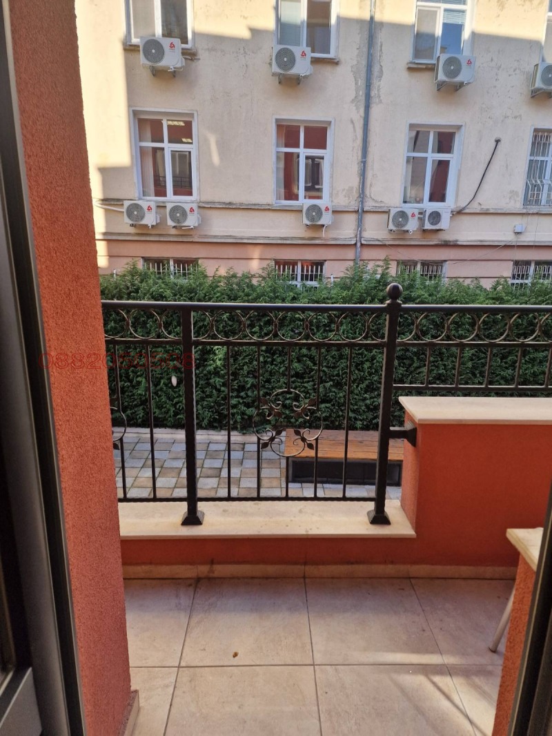 Под наем 2-СТАЕН, град Варна, Център • 1200 лв. / 613.55 € • 26081969 1