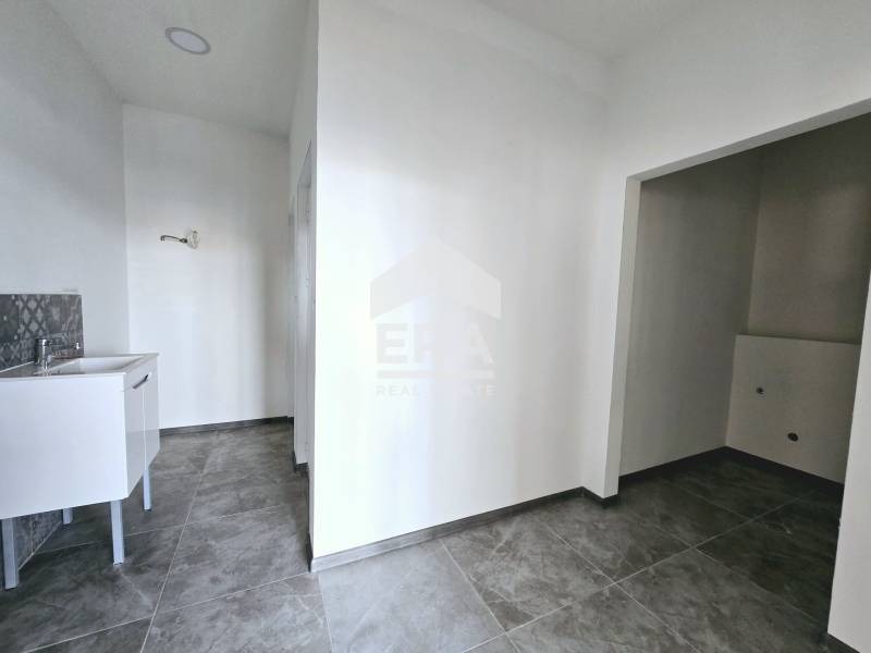 De inchiriat  Magazin Velico Târnovo , Buzludja , 113 mp | 28117454 - imagine [8]