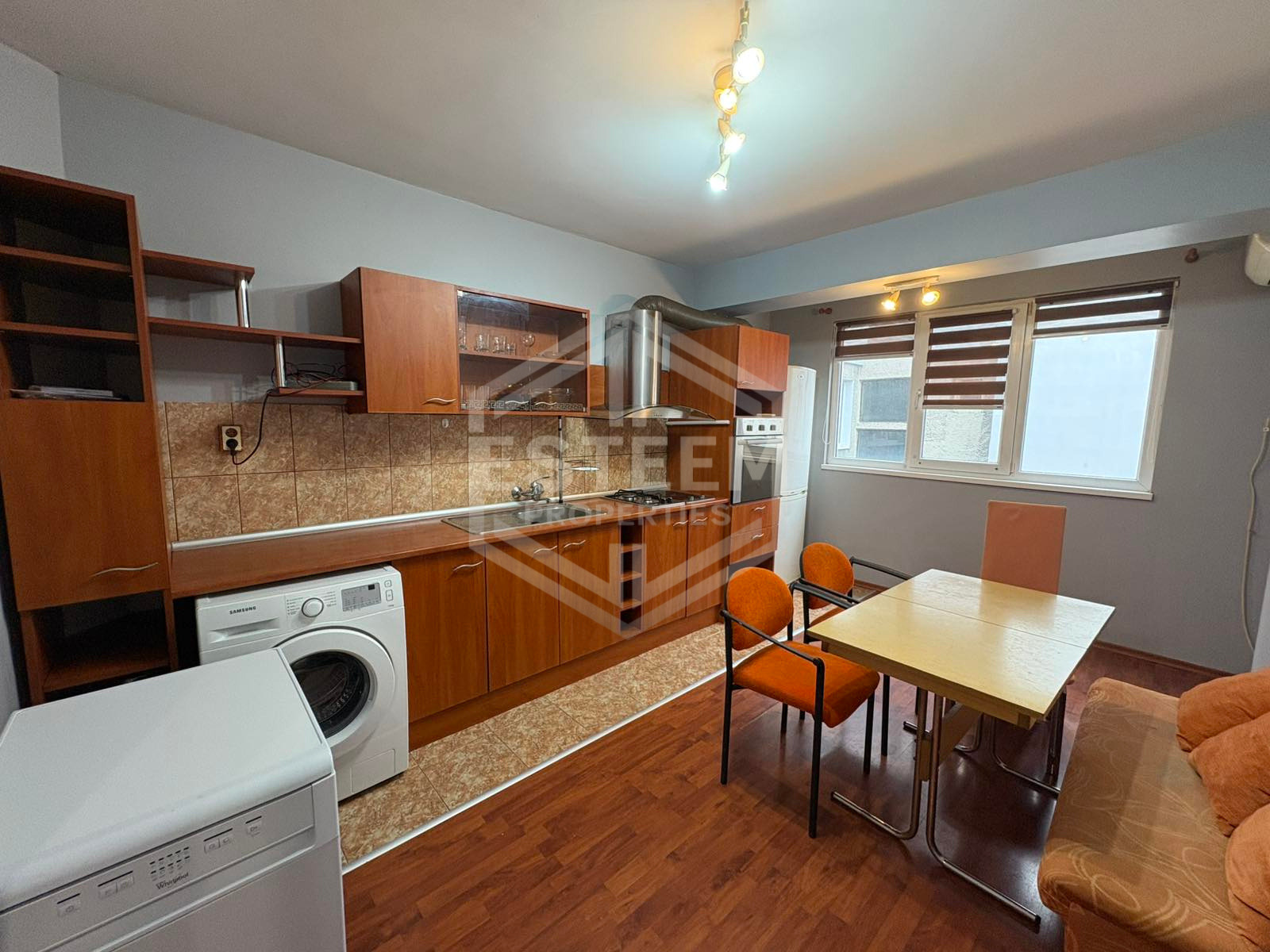 Дава под наем 2-СТАЕН, гр. Русе, Център, снимка 3 - Апартаменти - 53751829