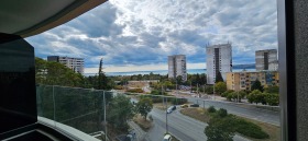 1 quarto Briz, Varna
