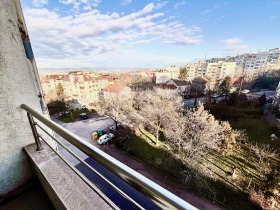 ���� ��� ���� 3-����� | Imot.bg � ����� ������ 12