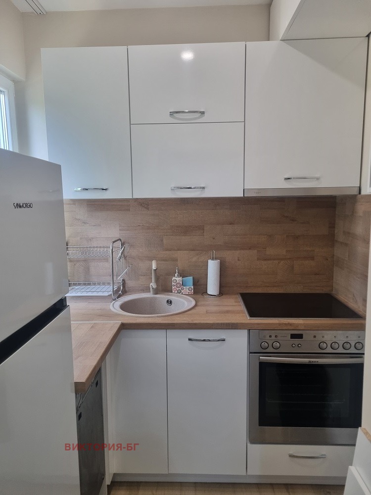 Дава под наем  1-стаен град Пловдив , Тракия , 38 кв.м | 53061866 - изображение [2]