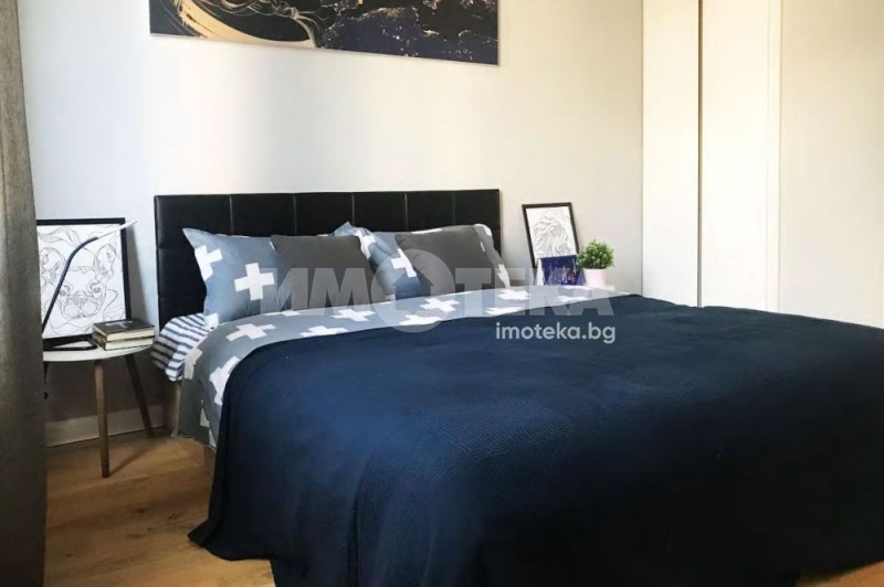 Zu vermieten  1 Schlafzimmer Sofia , Zentar , 40 qm | 15660487
