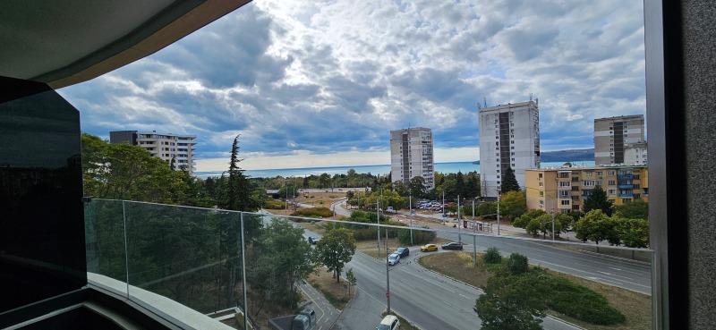 Para alugar  1 quarto Varna , Briz , 72 m² | 77491590