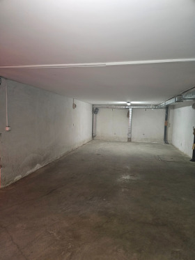 Parkplatz Manastirski liwadi, Sofia