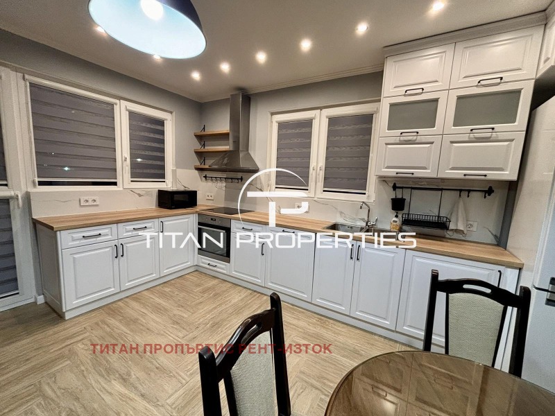 Дава под наем 3-СТАЕН, гр. Бургас, Възраждане, снимка 2 - Апартаменти - 53202547