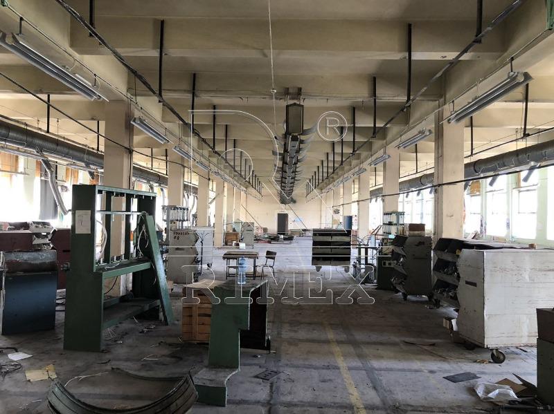 Til leje  Kontor Plovdiv , Industrialna zona - Yug , 1600 kvm | 36240235 - billede [3]