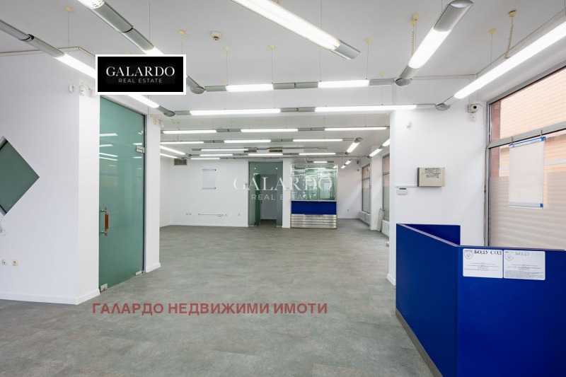 Дава под наем ОФИС, гр. Пловдив, Център, снимка 2 - Офиси - 53441957