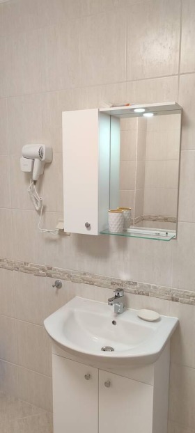    3- | Imot.bg    8