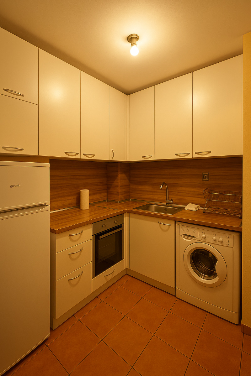 Дава под нем  2-стаен, град София, Овча купел •  550 EUR • ID 83657283 — holmes.bg - [1] 