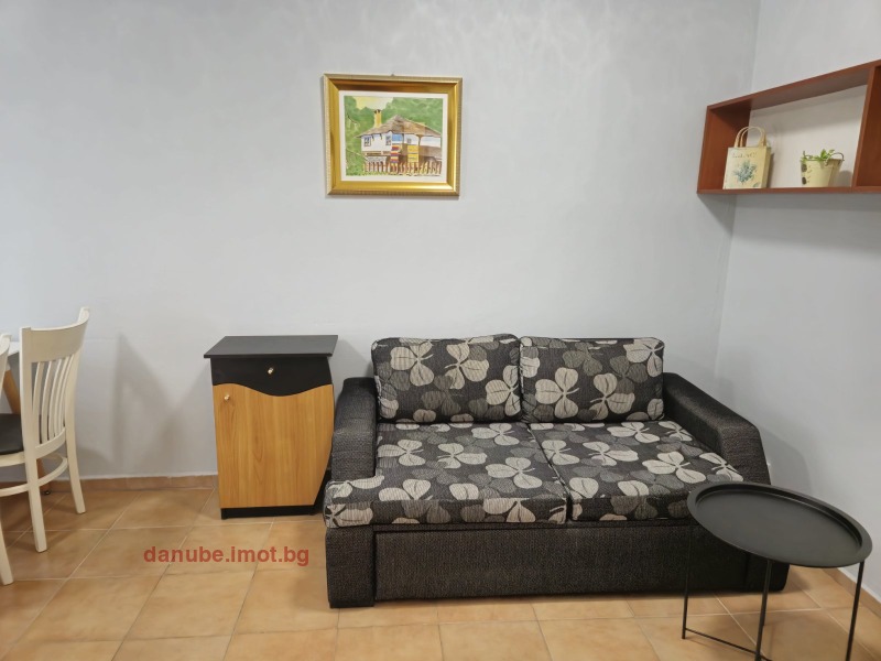 En renta  1 dormitorio Ruse , Vazrazhdane , 78 metros cuadrados | 92693167 - imagen [3]