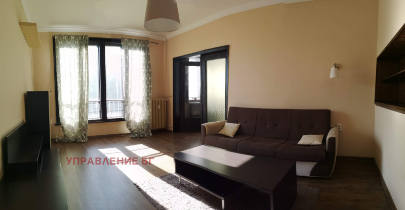 Para alugar  2 quartos Sofia , Iztok , 70 m² | 47087874
