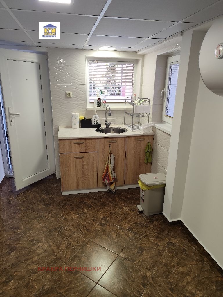 K pronájmu  Dům Pernik , Centar , 96 m2 | 91034475 - obraz [8]