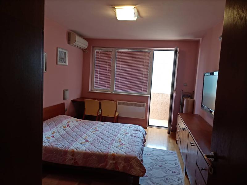 En renta  1 dormitorio Pleven , Shirok tsentar , 60 metros cuadrados | 60311976 - imagen [4]