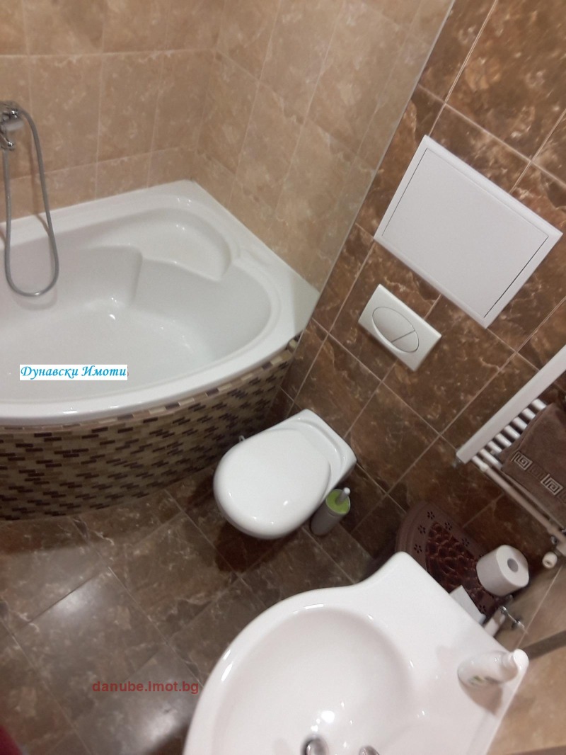 En renta  1 dormitorio Ruse , Tsentar , 65 metros cuadrados | 67207635 - imagen [6]