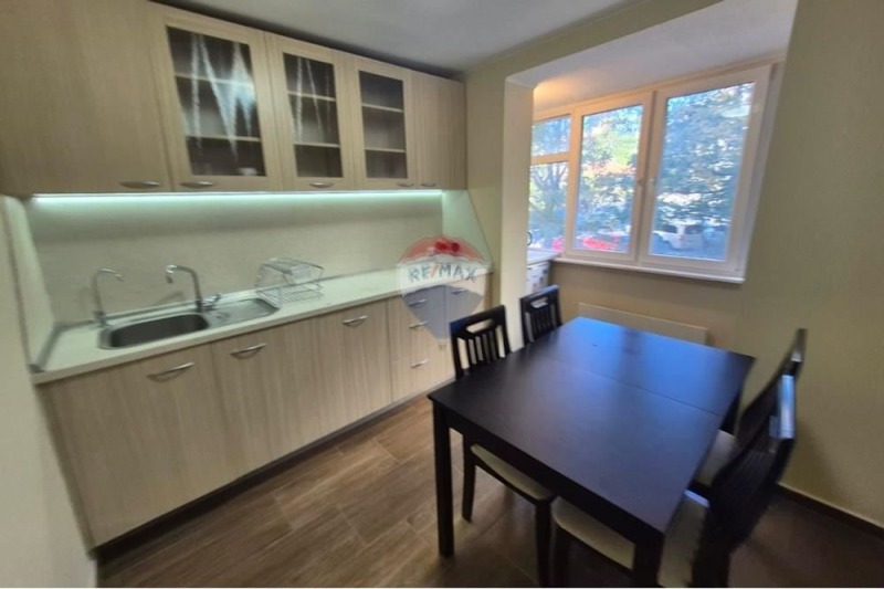 Дава под наем 2-СТАЕН, гр. Варна, Базар Левски, снимка 6 - Апартаменти - 52397876