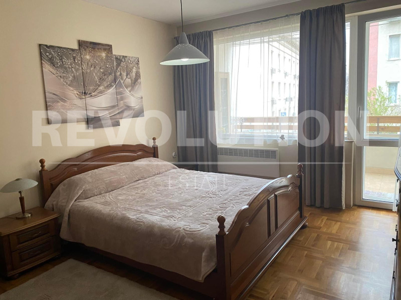 Te huur  2 slaapkamers Varna , Tsentar , 90 m² | 17627171 - afbeelding [3]